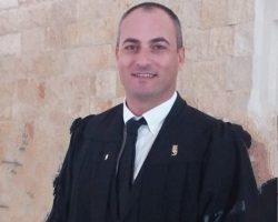 אילן עמר - תמונה להחלפה